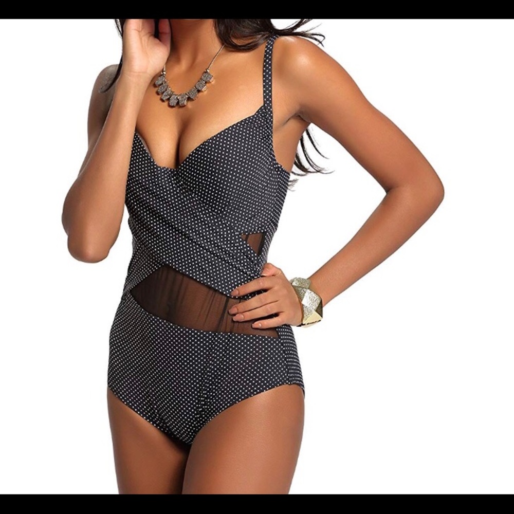 Flattering NEW swimsuit!